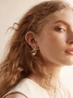Alana Starfish Earrings - Gold/Pearl