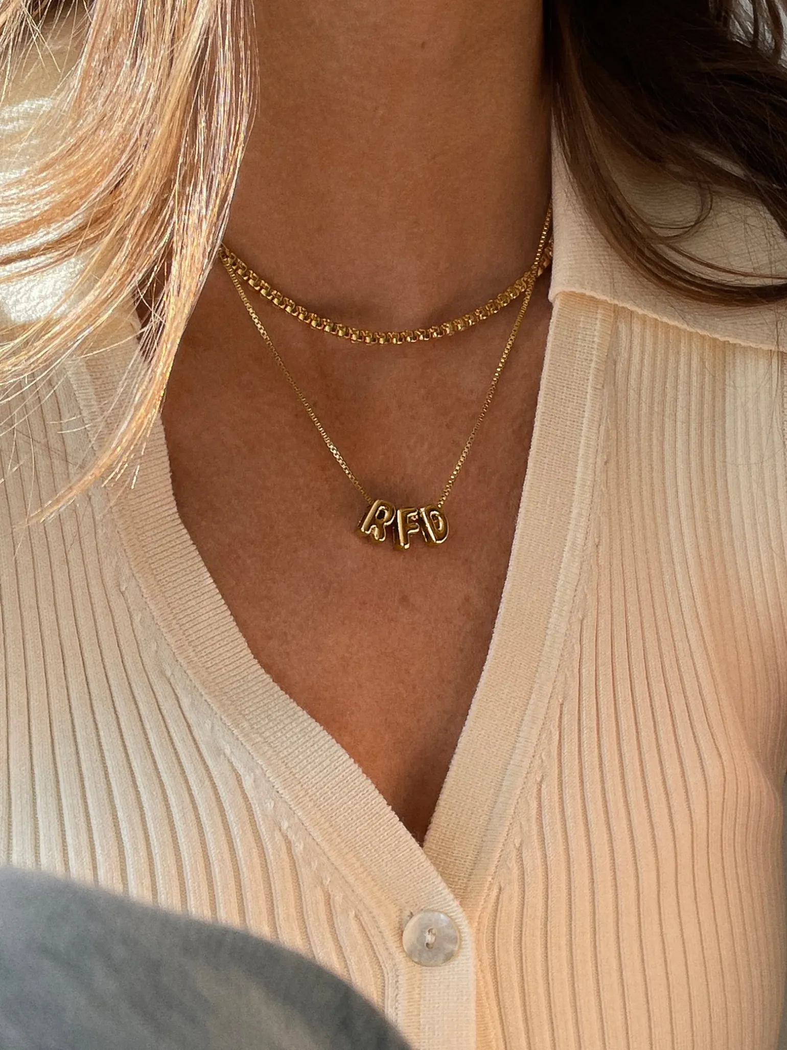 Bubble Letter Custom Necklace - Small Bubble Letter