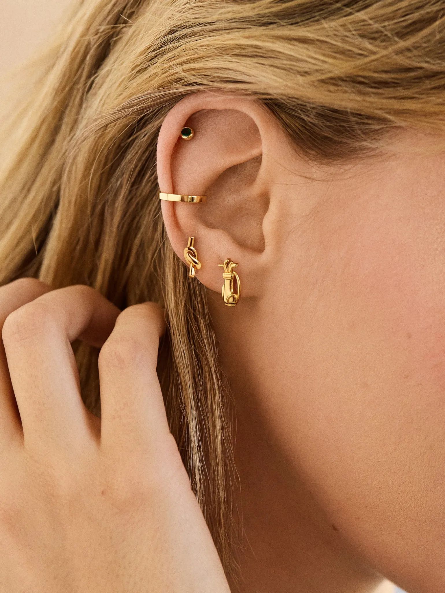 18K Gold Vermeil Sports Delicate Stud - Golf