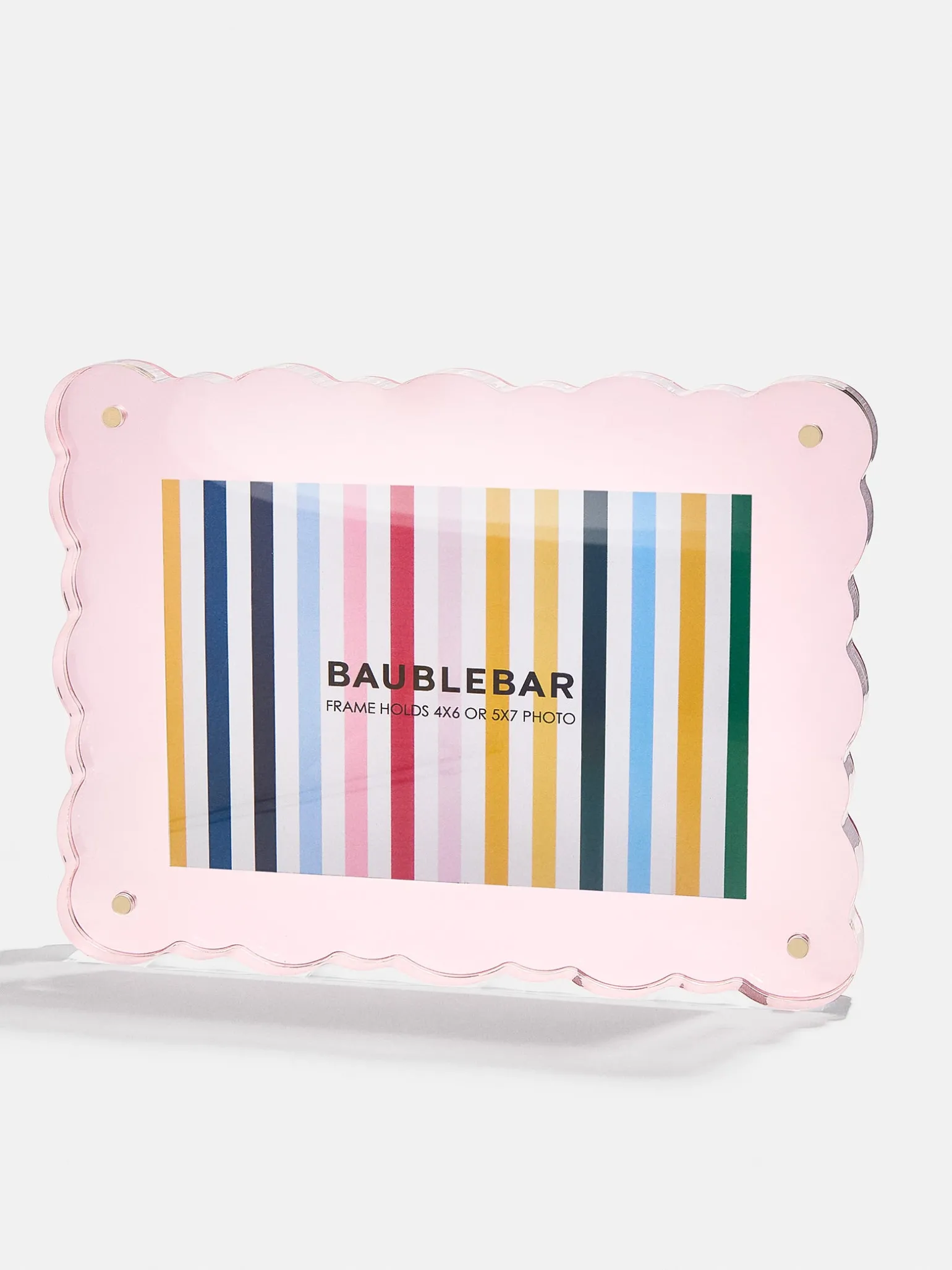 Picture Perfect Horizontal Acrylic Frame - Scalloped Shape